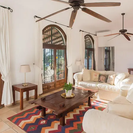 Luxury El Toril - With Heated Pool & Scenic Views Villa Mijas